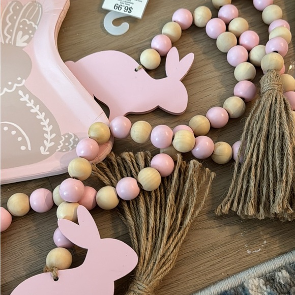 Lot of Easter/Bunny Party Decorations - Picture 4 of 6